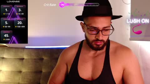 Snapshot of chris_magnum_ chatting on December 2024 06:17:02 PM cris Twitter magnum101010 insta magnumc20 online show from December 2024 06:17:02 PM