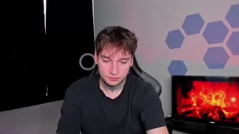 Snapshot of chris_tyson chatting on October 2025 11:18:02 AM Chris Tyson online show from October 2025 11:18:02 AM