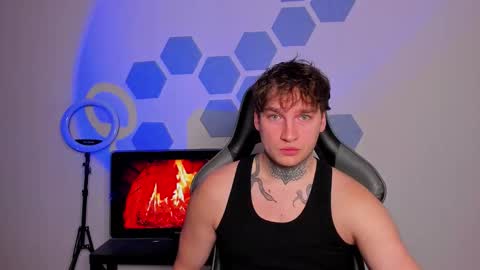 Snapshot of chris_tyson chatting on November 2025 10:12:01 PM Chris Tyson online show from November 2025 10:12:01 PM