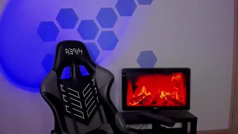 Snapshot of chris_tyson chatting on March 2026 08:54:02 AM Chris Tyson online show from March 2026 08:54:02 AM