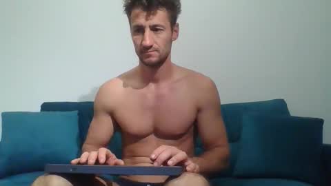 Snapshot of chrisaron chatting on November 2025 03:16:02 AM chrisaron online show from November 2025 03:16:02 AM