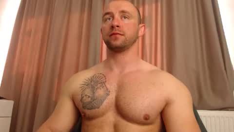 chrisbigbiceps online show from May 2026 06:19:01 AM