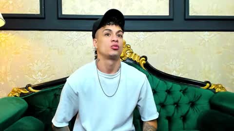 Snapshot of chrismckay_ chatting on October 2025 11:20:02 AM Chris online show from October 2025 11:20:02 AM