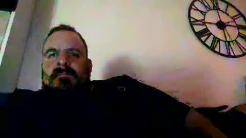 chris  ole online show from April 2026 11:28:01 PM