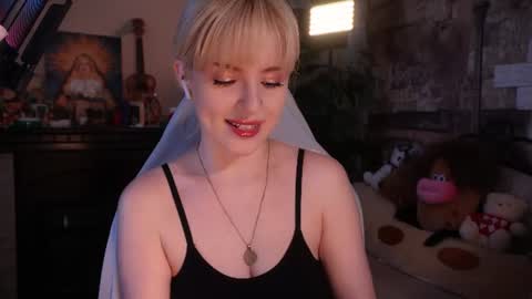 Snapshot of chriss_foxx chatting on June 2026 03:32:02 PM chriss_foxx online show from June 2026 03:32:02 PM
