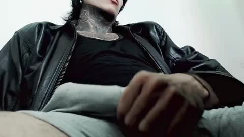 Snapshot of chriss_opp chatting on March 2025 05:18:02 PM CHRIS  INDEPENT MODEL online show from March 2025 05:18:02 PM