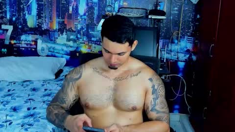 Chriss Stewart online show from October 2025 01:57:01 AM