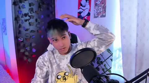 Christian Wang online show from April 2026 09:30:02 PM