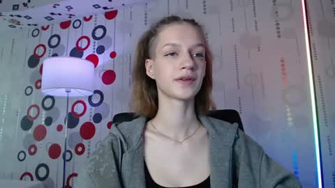 chrissy_joyful online show from June 2026 04:10:02 AM