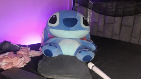 Christal online show from October 2025 11:07:01 AM