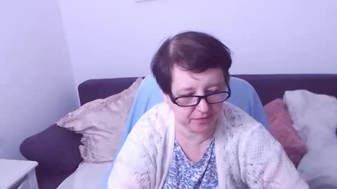 Christa online show from March 2026 02:10:01 PM