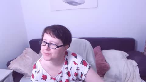 Christa online show from May 2026 07:47:01 AM