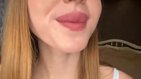Caroline  online show from August 2026 08:28:01 AM