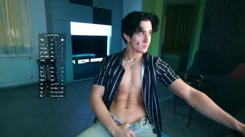 UPVOTE ME ------  ILL DO SOMETHING FOR FREE online show from May 2026 07:42:02 PM