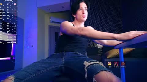 UPVOTE ME ------  ILL DO SOMETHING FOR FREE online show from June 2026 09:28:02 PM
