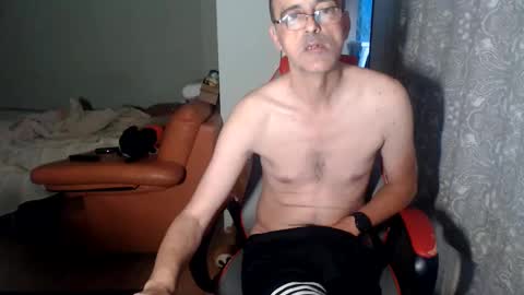 ChristiantBoy online show from June 2026 02:45:02 AM