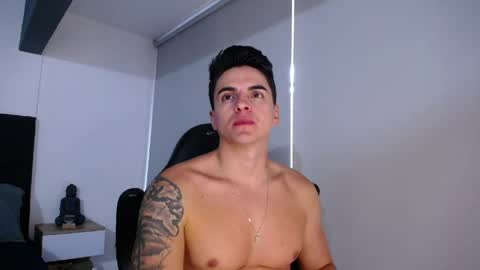 Snapshot of christianvalenzia chatting on April 2026 01:59:01 PM Christian online show from April 2026 01:59:01 PM