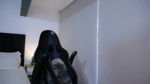 Snapshot of christianvalenzia chatting on May 2026 01:18:02 PM Christian online show from May 2026 01:18:02 PM