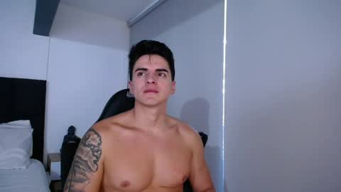 Snapshot of christianvalenzia chatting on May 2026 05:42:01 PM Christian online show from May 2026 05:42:01 PM