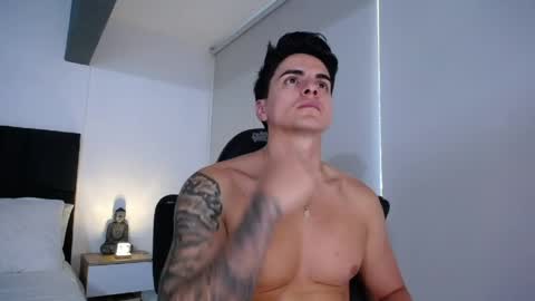 Snapshot of christianvalenzia chatting on June 2026 02:30:01 PM Christian online show from June 2026 02:30:01 PM