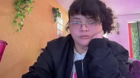 Snapshot of christianvalles chatting on January 2025 09:00:02 PM christianvalles online show from January 2025 09:00:02 PM