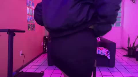 Snapshot of christianvalles chatting on January 2025 02:19:02 AM christianvalles online show from January 2025 02:19:02 AM