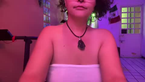 Snapshot of christianvalles chatting on February 2025 01:47:02 AM christianvalles online show from February 2025 01:47:02 AM