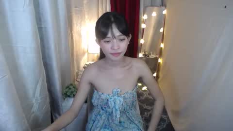 christin_gray online show from December 2025 04:30:02 AM