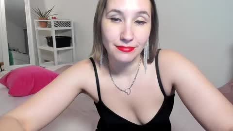 Snapshot of christina_rosse chatting on February 2025 05:05:02 PM christina rosse online show from February 2025 05:05:02 PM