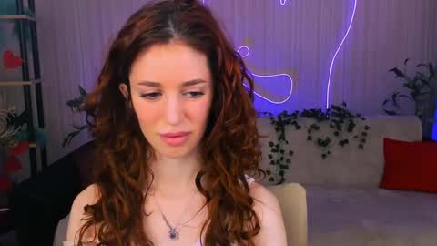 christinaconteeree online show from June 2026 07:20:01 PM