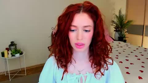 christinaconteeree online show from June 2026 08:24:02 PM