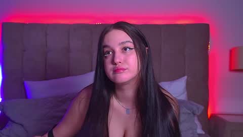 Snapshot of christinamilton chatting on February 2025 06:33:01 PM Christina online show from February 2025 06:33:01 PM