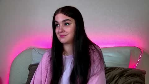 Snapshot of christinamilton chatting on February 2025 04:03:02 AM Christina online show from February 2025 04:03:02 AM