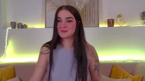 Snapshot of christinamilton chatting on February 2025 06:31:01 PM Christina online show from February 2025 06:31:01 PM