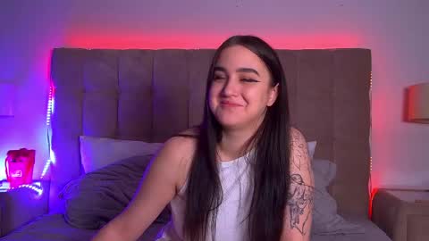 Snapshot of christinamilton chatting on March 2025 12:29:02 AM Christina online show from March 2025 12:29:02 AM