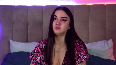 Snapshot of christinamilton chatting on October 2025 06:39:02 PM Christina online show from October 2025 06:39:02 PM