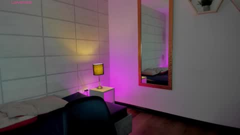 Christine  online show from March 2026 12:11:01 PM