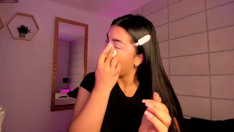 Christine  online show from May 2026 11:37:02 AM