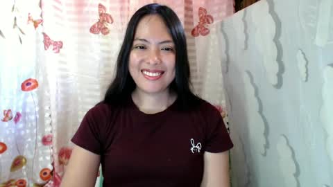 Snapshot of christine_scott chatting on December 2024 05:16:01 AM christine_scott online show from December 2024 05:16:01 AM