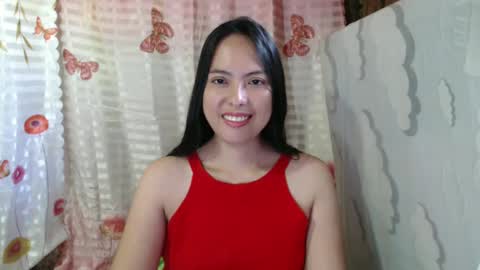 Snapshot of christine_scott chatting on February 2025 01:02:02 AM christine_scott online show from February 2025 01:02:02 AM