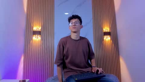 Chrisopher Hunter online show from March 2026 09:43:01 PM