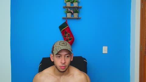 Snapshot of christopher_w chatting on December 2024 12:57:02 AM Christopher online show from December 2024 12:57:02 AM