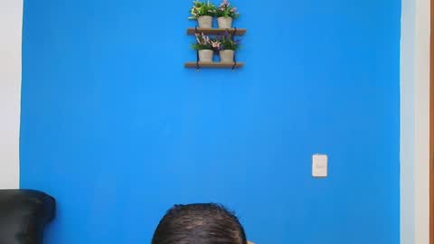 Snapshot of christopher_w chatting on February 2025 01:32:01 AM Christopher online show from February 2025 01:32:01 AM