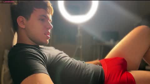 Christopher online show from September 2025 07:52:02 AM