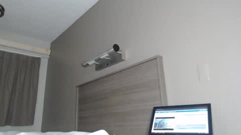 ChrisVacherx online show from January 2025 10:51:02 AM