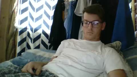 chrisvibess online show from May 2026 02:01:02 PM
