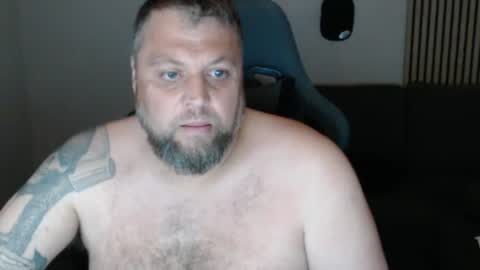 Snapshot of chrizz80 chatting on June 2026 10:23:02 PM Chrizz online show from June 2026 10:23:02 PM