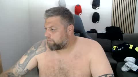 Snapshot of chrizz80 chatting on July 2026 10:00:01 AM Chrizz online show from July 2026 10:00:01 AM