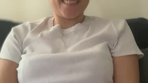 xolena zo-lee-na online show from December 2025 08:39:02 PM