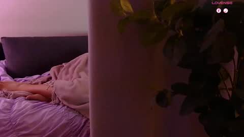 xolena zo-lee-na online show from January 2026 11:54:02 PM